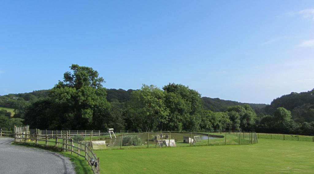 ホテル Horsemanstone アムロス エクステリア 写真